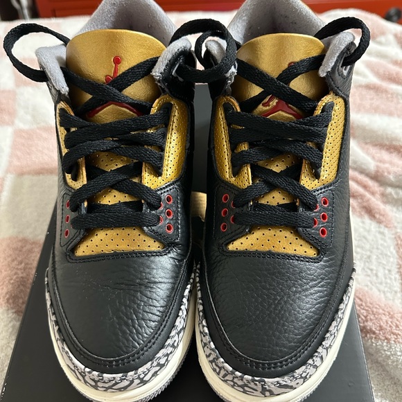 Air Jordan 3 Retro Black Cement Gold (women’s size 8) - Picture 3 of 6